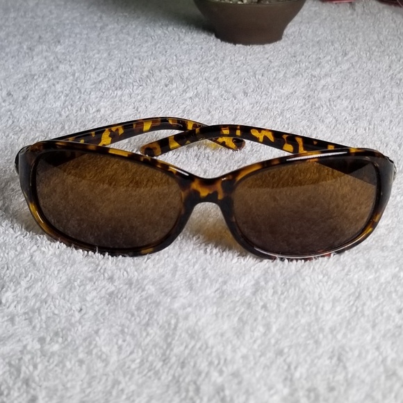 R.O.C. Accessories - Lovely Brown Tortoise Sunglasses